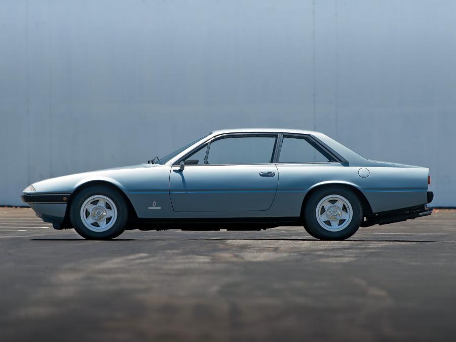 Ferrari 365 GT4 2+2 1972 года  (фото 6 из 13)
